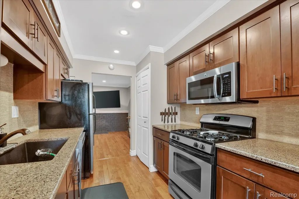 1900 Wickham Street Royal Oak City MI 48073