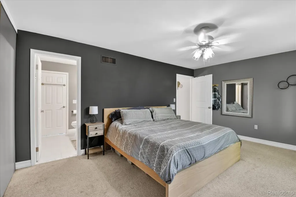 1900 Wickham Street Royal Oak City MI 48073