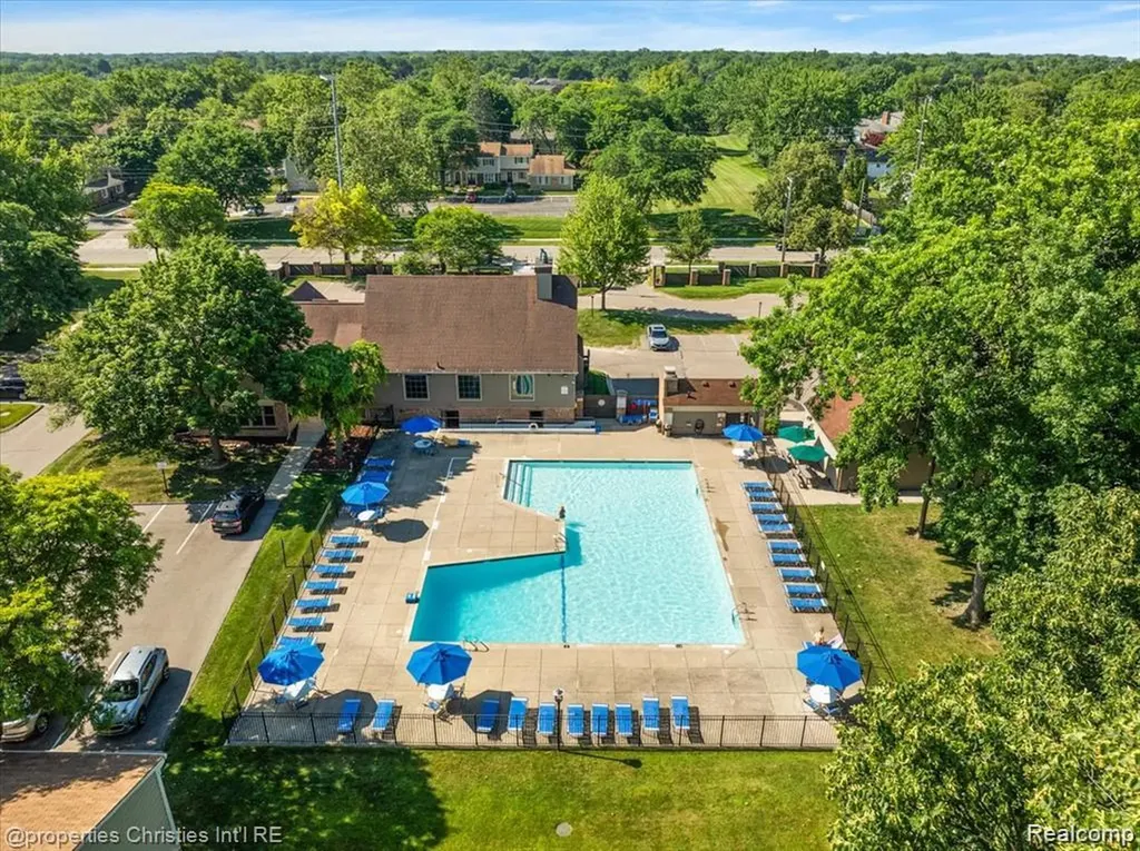 1900 Wickham Street Royal Oak City MI 48073