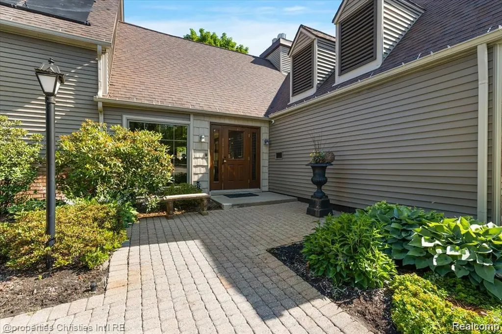 1900 Wickham Street Royal Oak City MI 48073
