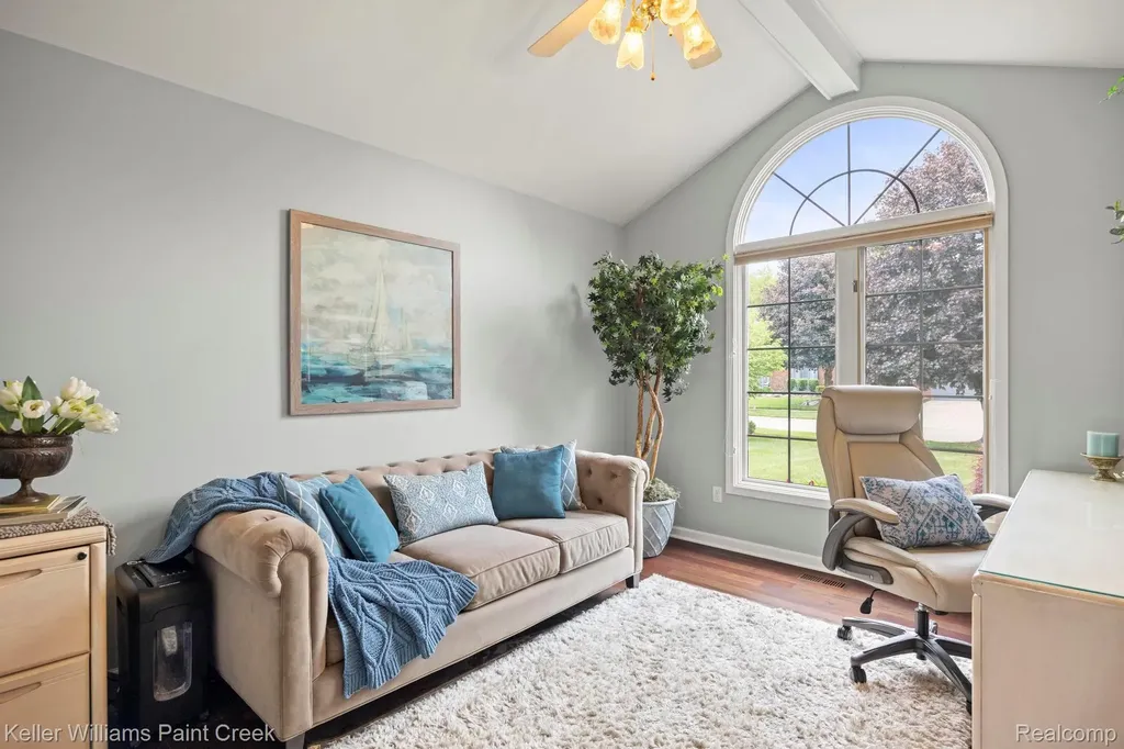 14092 Middlebury Shelby Charter Township MI 48315