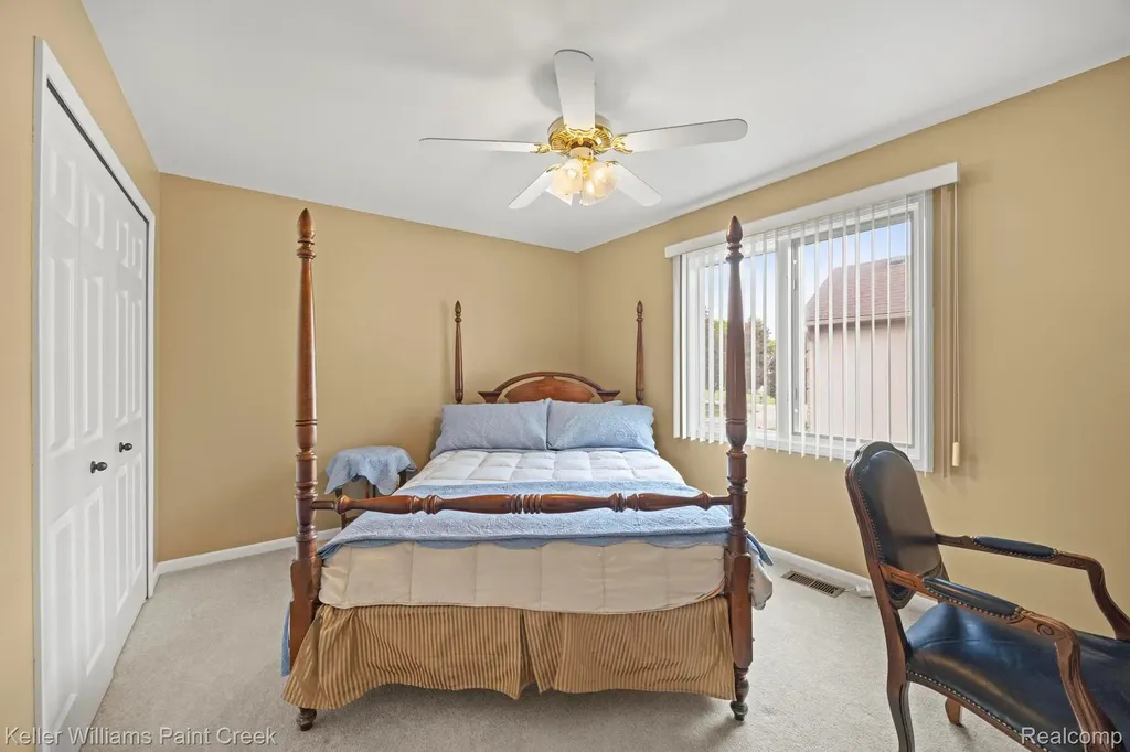 14092 Middlebury Shelby Charter Township MI 48315