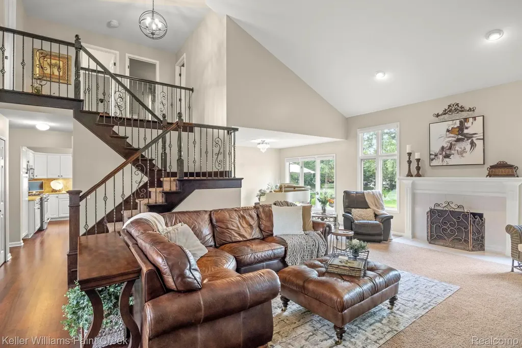 14092 Middlebury Shelby Charter Township MI 48315