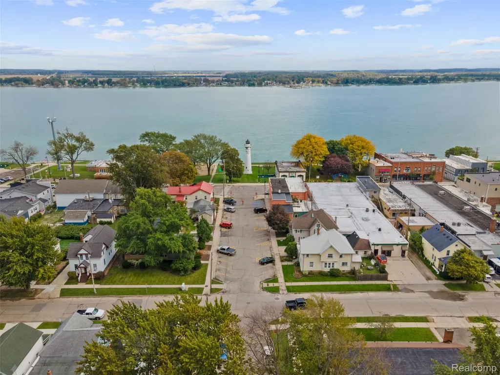 151 S Main Street Marine City City MI 48039
