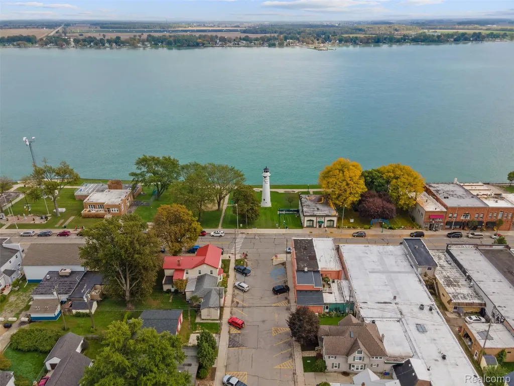 151 S Main Street Marine City City MI 48039