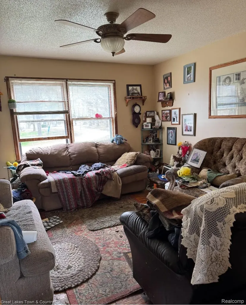 1615 Indian Road Oregon Township MI 48446