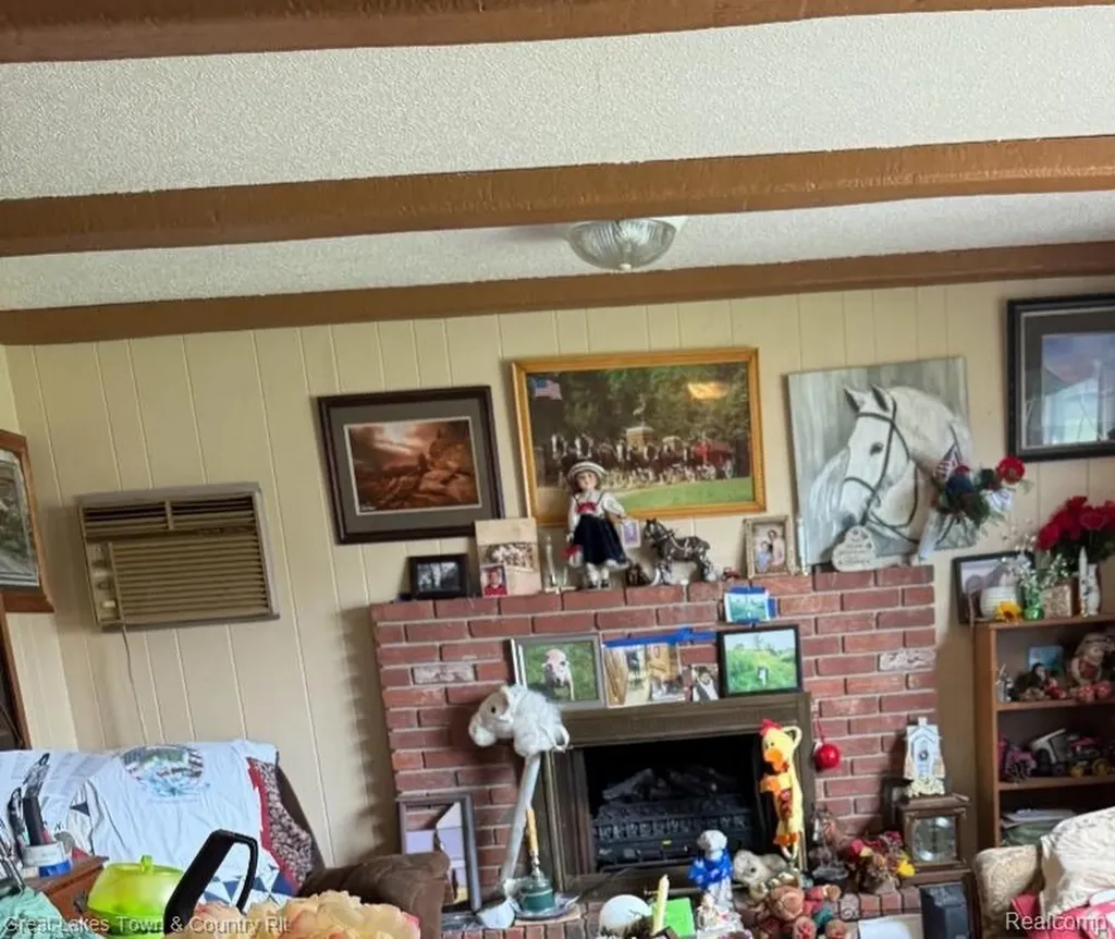 1615 Indian Road Oregon Township MI 48446