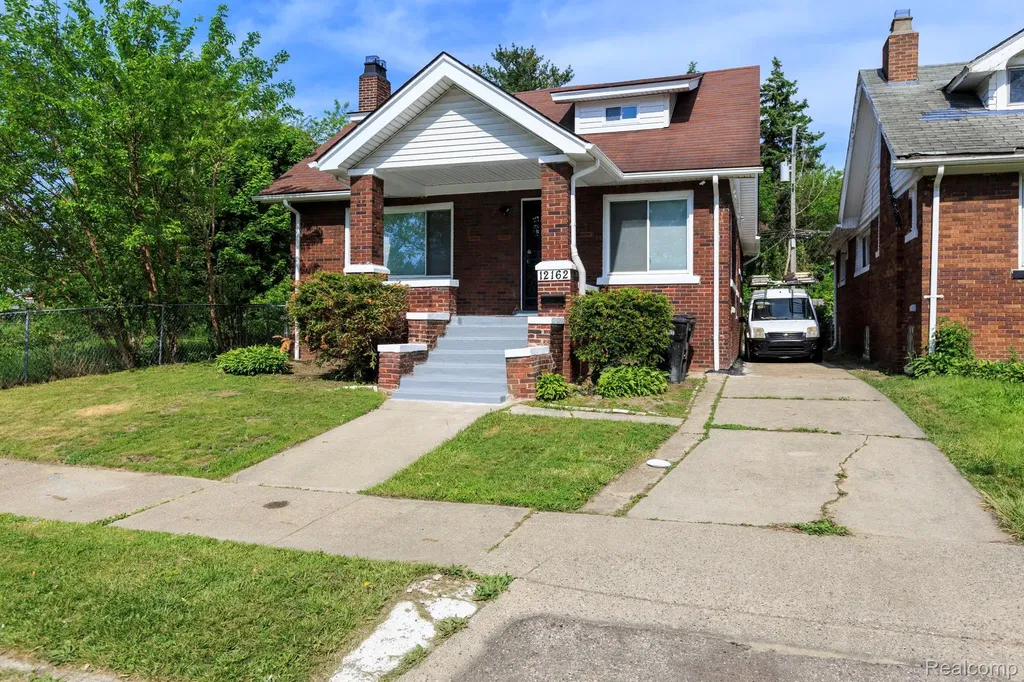 12162 Kentucky Street Detroit City MI 48204