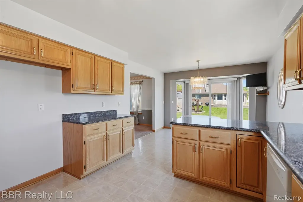 24883 Curtis Drive Brownstown Charter Township MI 48134