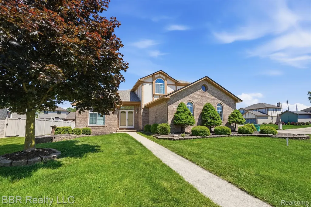 24883 Curtis Drive Brownstown Charter Township MI 48134