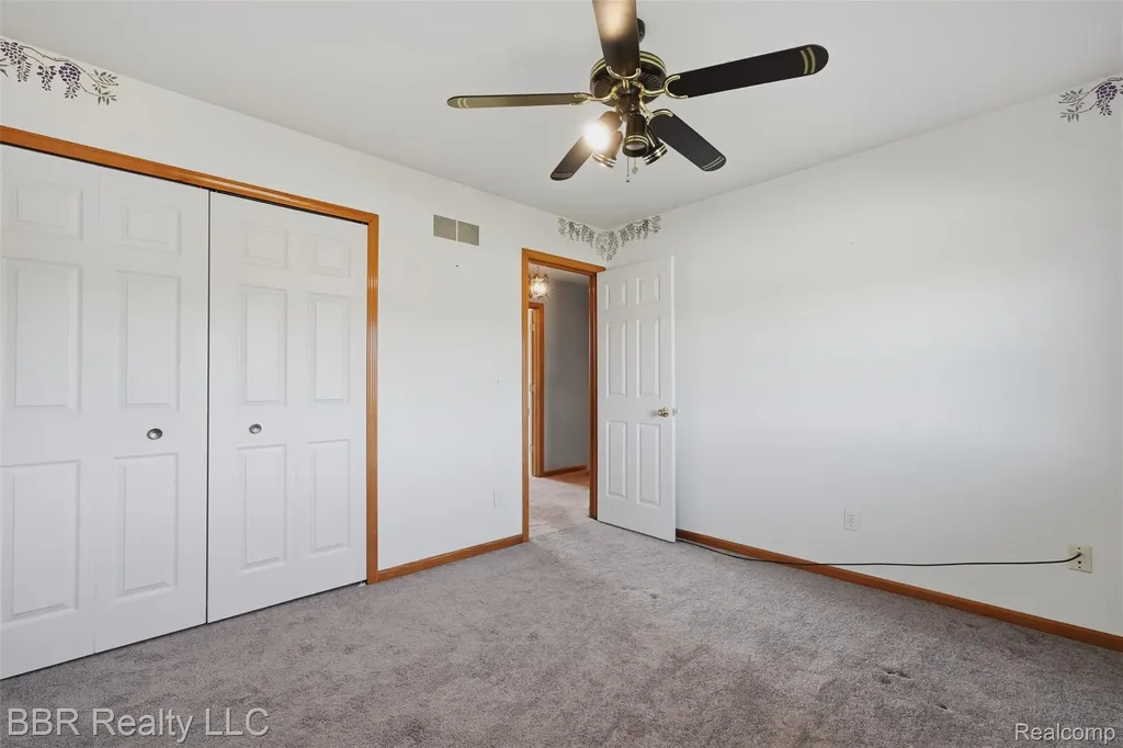 24883 Curtis Drive Brownstown Charter Township MI 48134