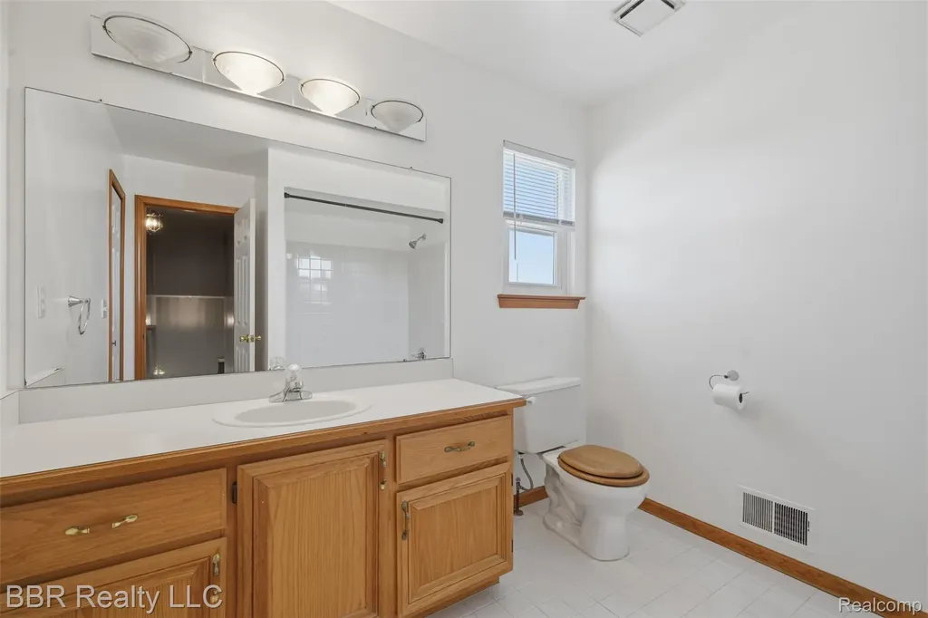 24883 Curtis Drive Brownstown Charter Township MI 48134