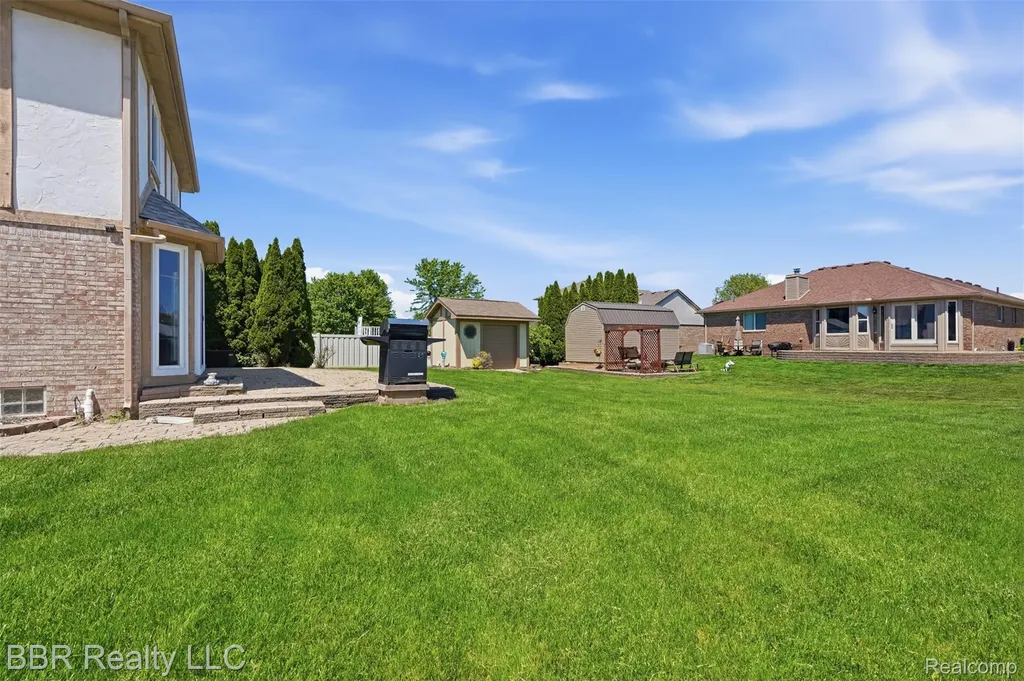 24883 Curtis Drive Brownstown Charter Township MI 48134