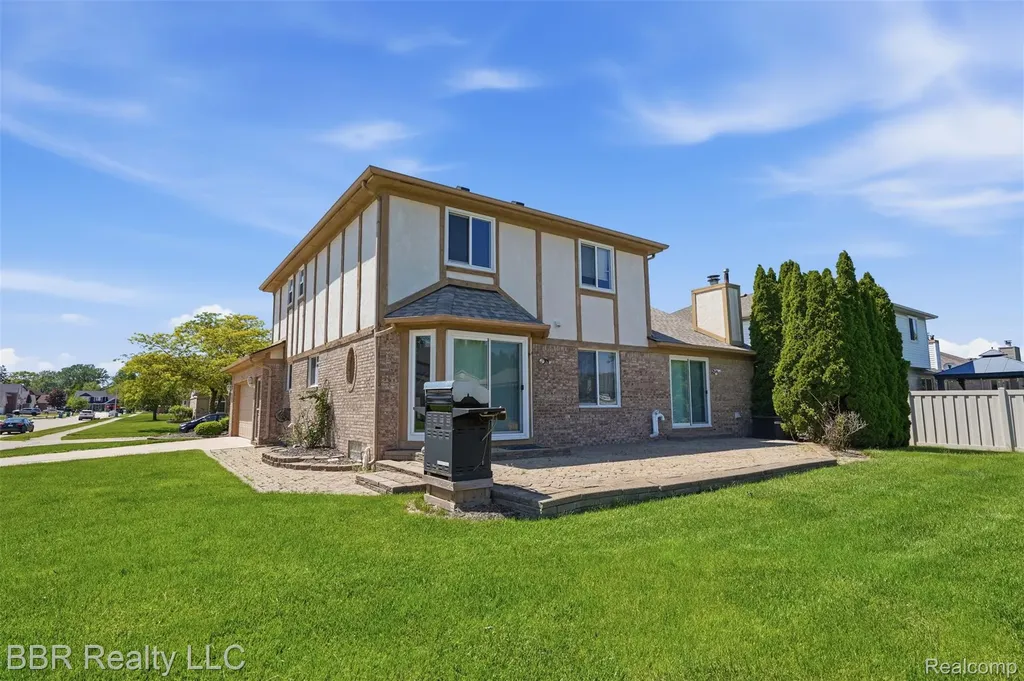24883 Curtis Drive Brownstown Charter Township MI 48134