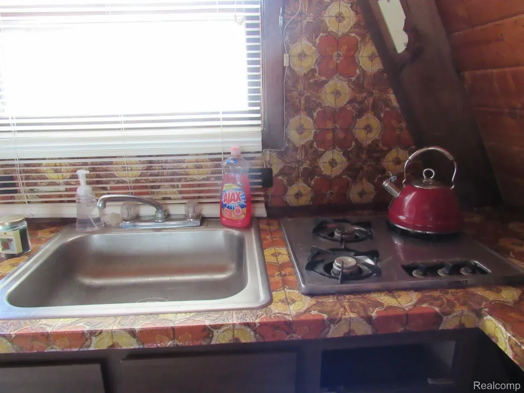 5892 Woodland Drive Surrey Township MI 48632