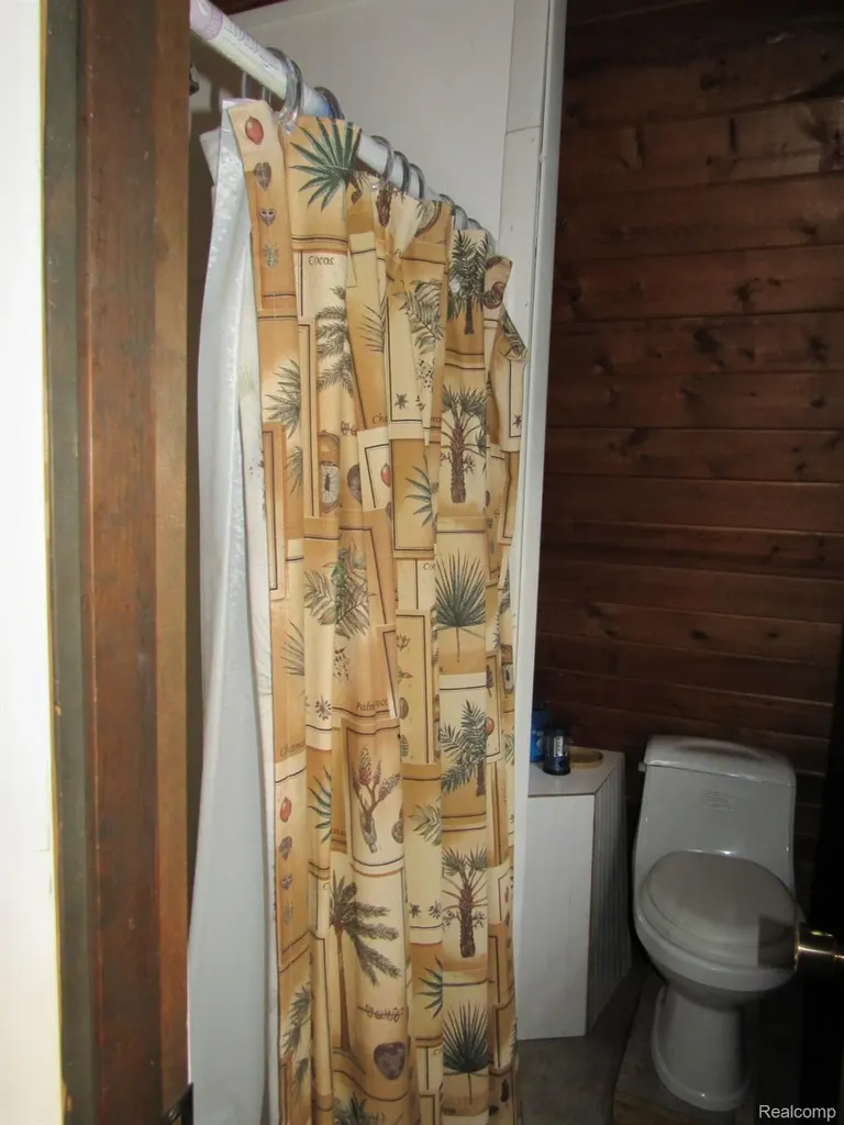 5892 Woodland Drive Surrey Township MI 48632