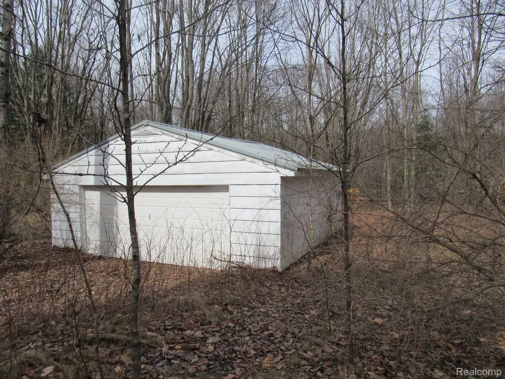 5892 Woodland Drive Surrey Township MI 48632