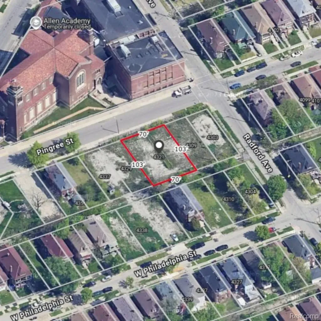 4321 Pingree Street Detroit City MI 48204