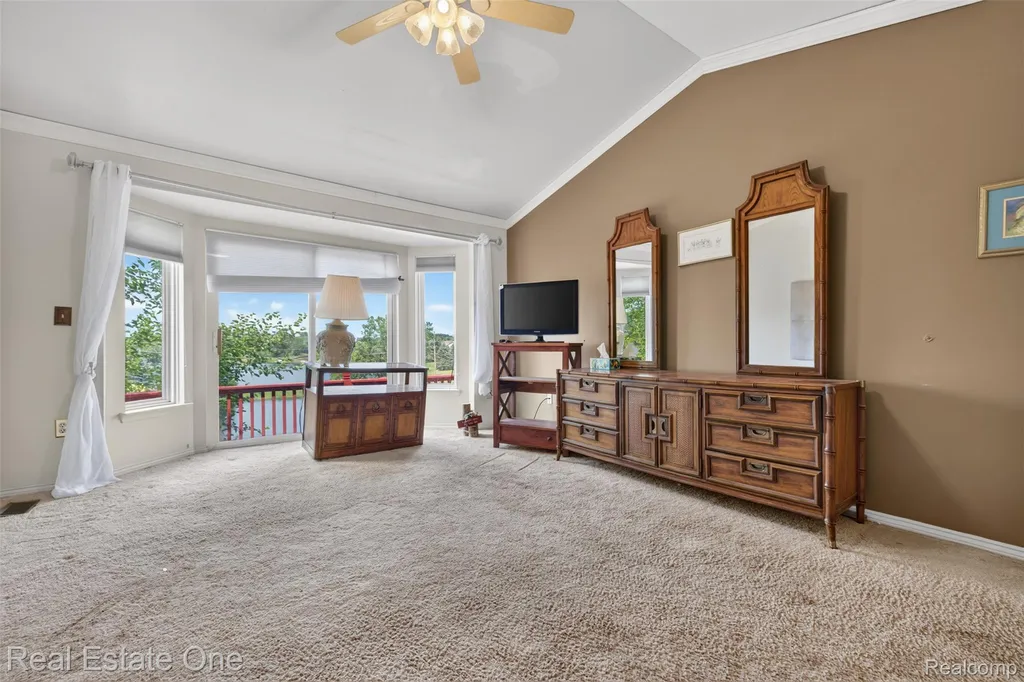 510 Boulder Lake Drive Oxford Charter Township MI 48371