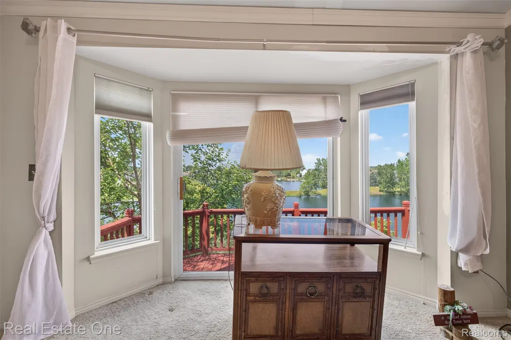 510 Boulder Lake Drive Oxford Charter Township MI 48371