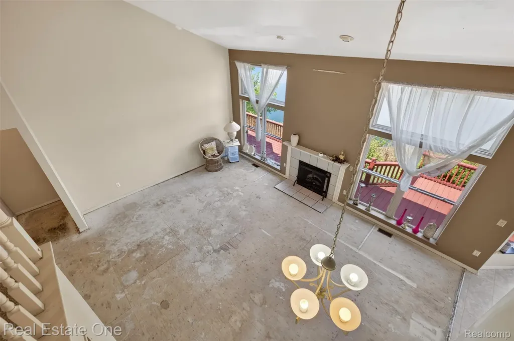 510 Boulder Lake Drive Oxford Charter Township MI 48371