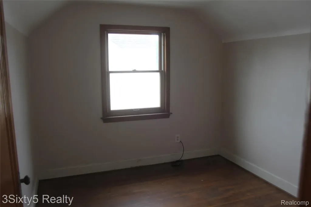 3184 20th Street Wyandotte City MI 48192