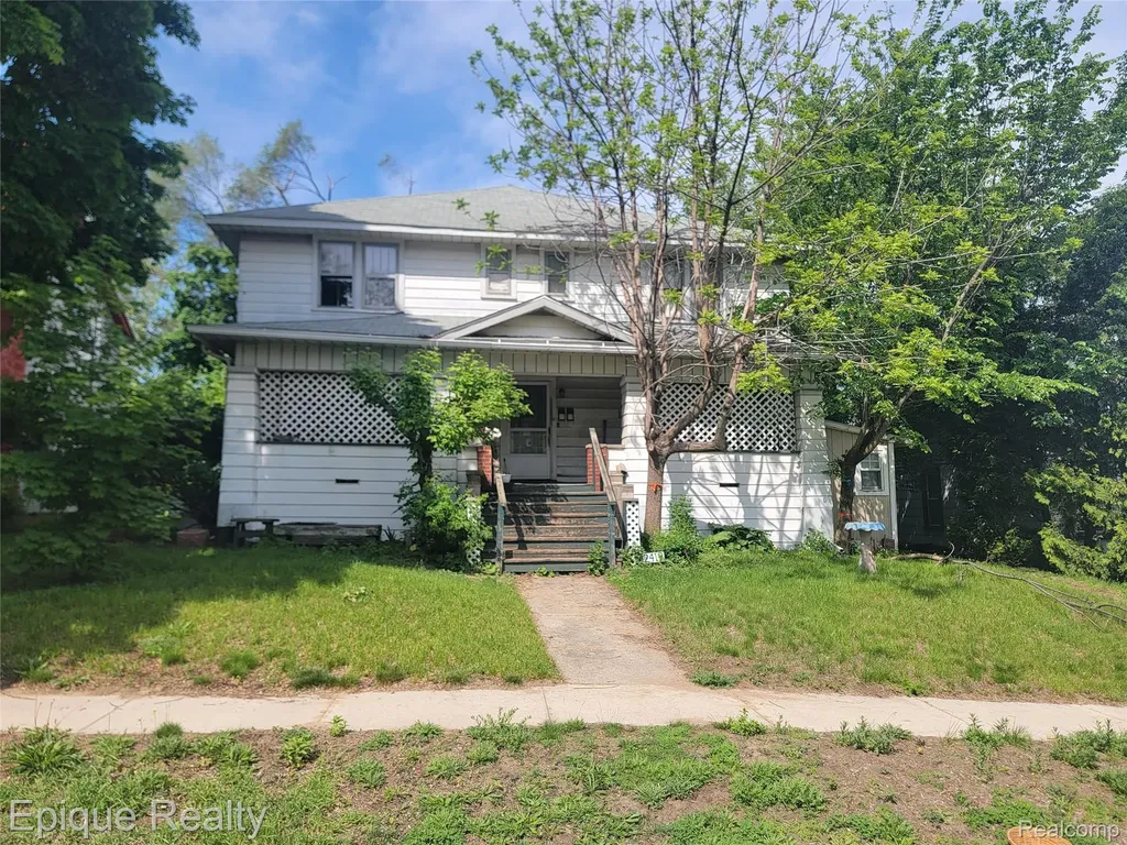 2419 North Boulevard Port Huron City MI 48060