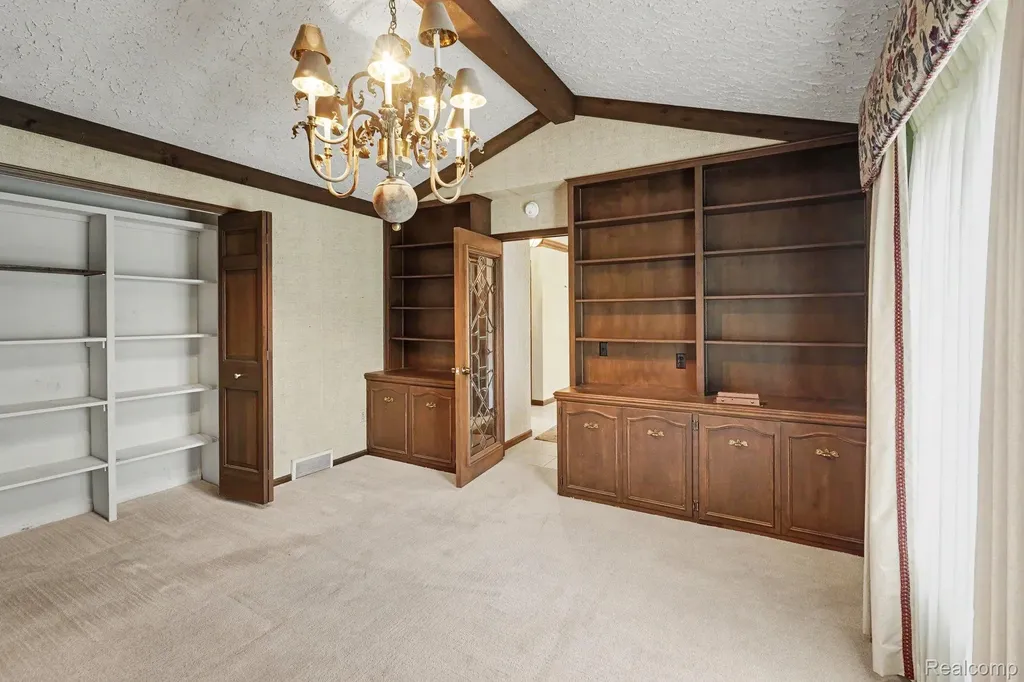 10391 Hills Lane Drive Atlas Township MI 48438