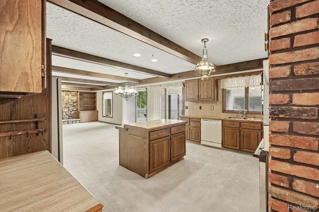 10391 Hills Lane Drive Atlas Township MI 48438