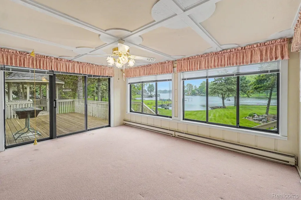 10391 Hills Lane Drive Atlas Township MI 48438