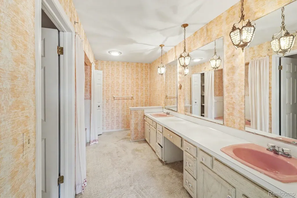 10391 Hills Lane Drive Atlas Township MI 48438