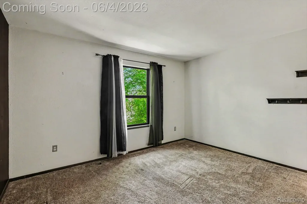 24831 Cashmere Court Southfield City MI 48033