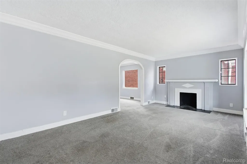 18690 Steel Street Detroit City MI 48235