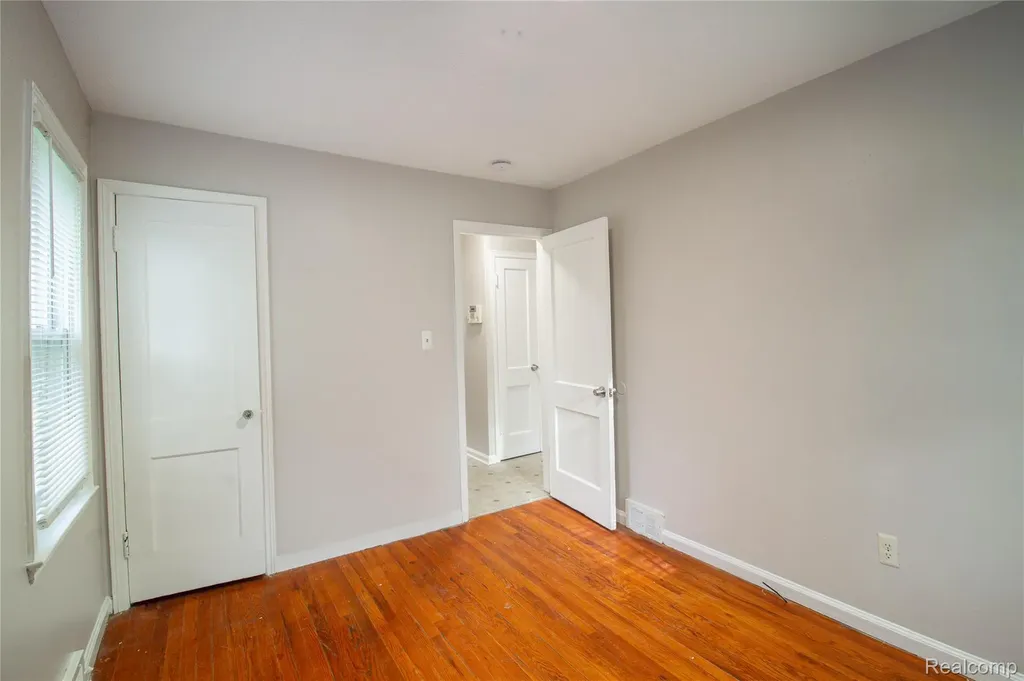 18217 Archdale Street Detroit City MI 48235