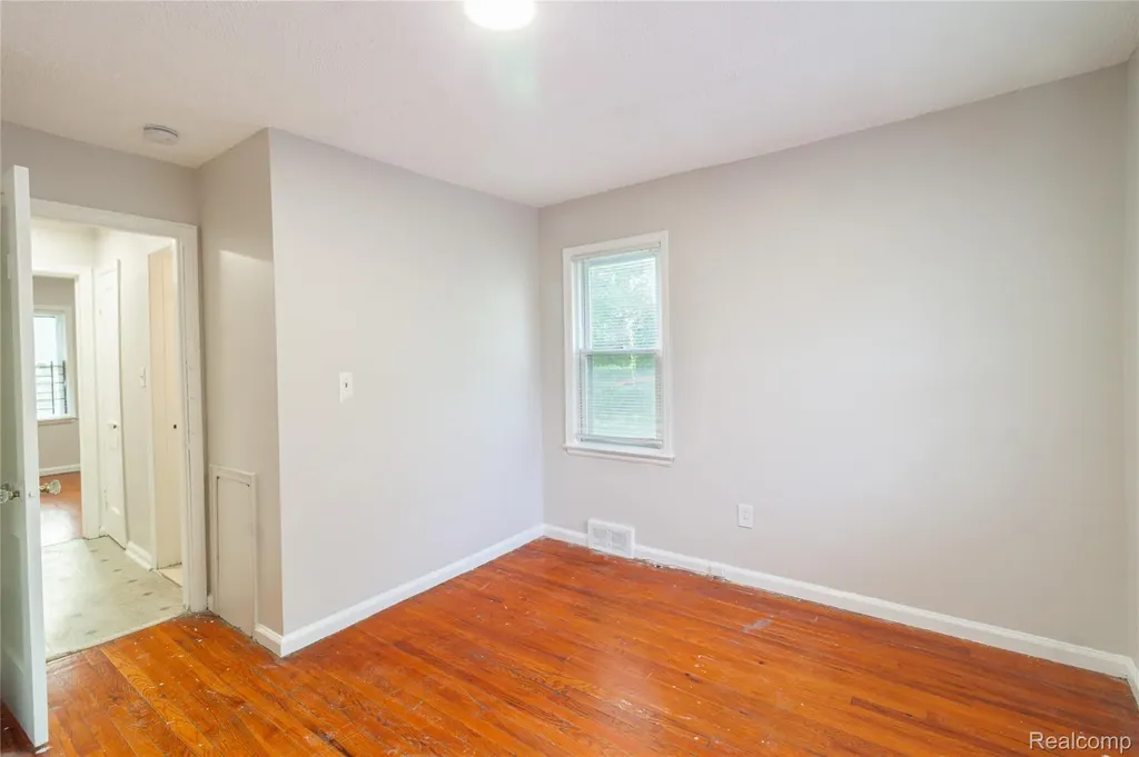 18217 Archdale Street Detroit City MI 48235