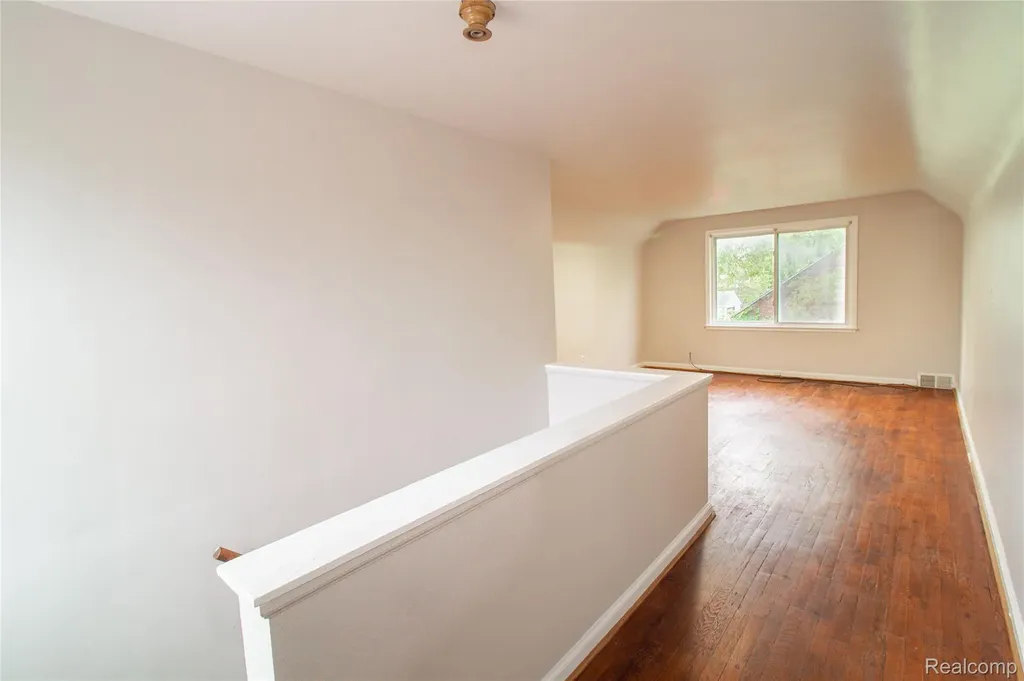 18217 Archdale Street Detroit City MI 48235