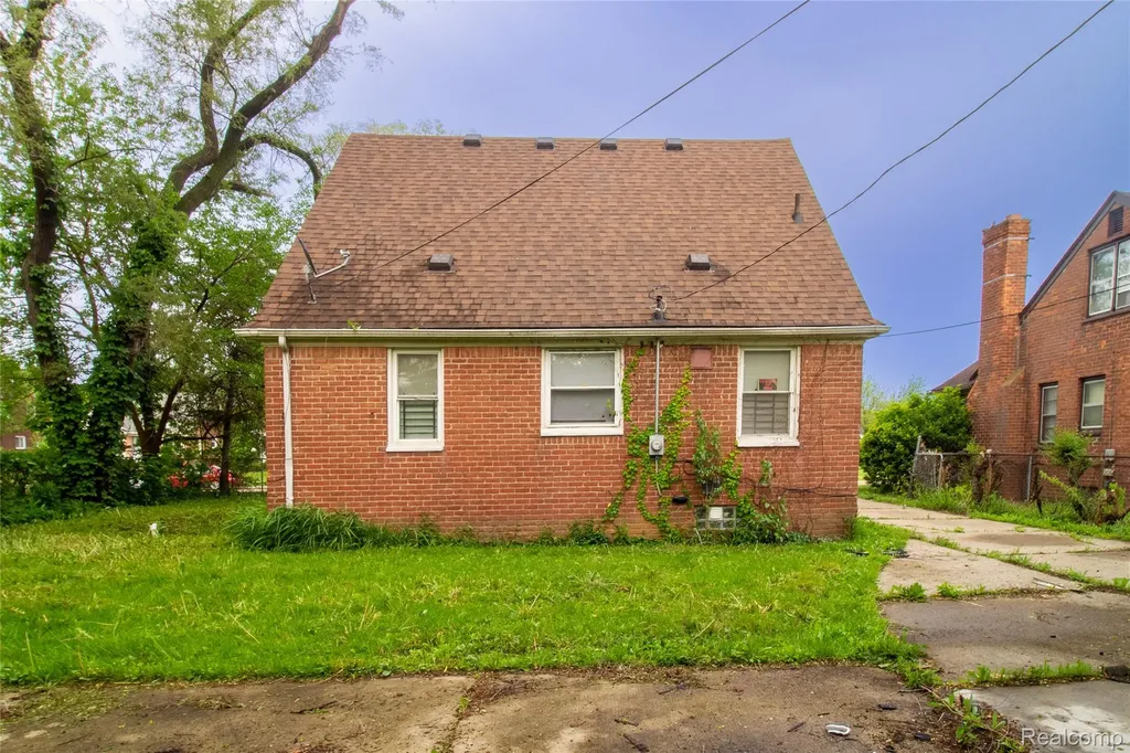 18217 Archdale Street Detroit City MI 48235