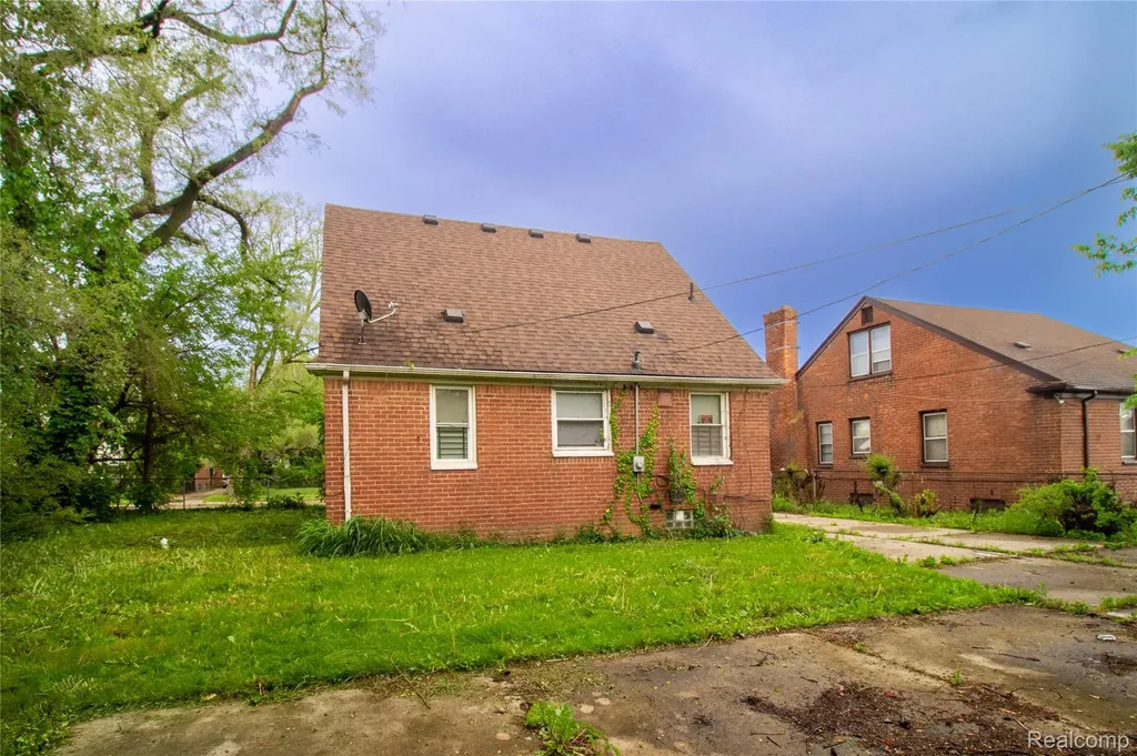 18217 Archdale Street Detroit City MI 48235