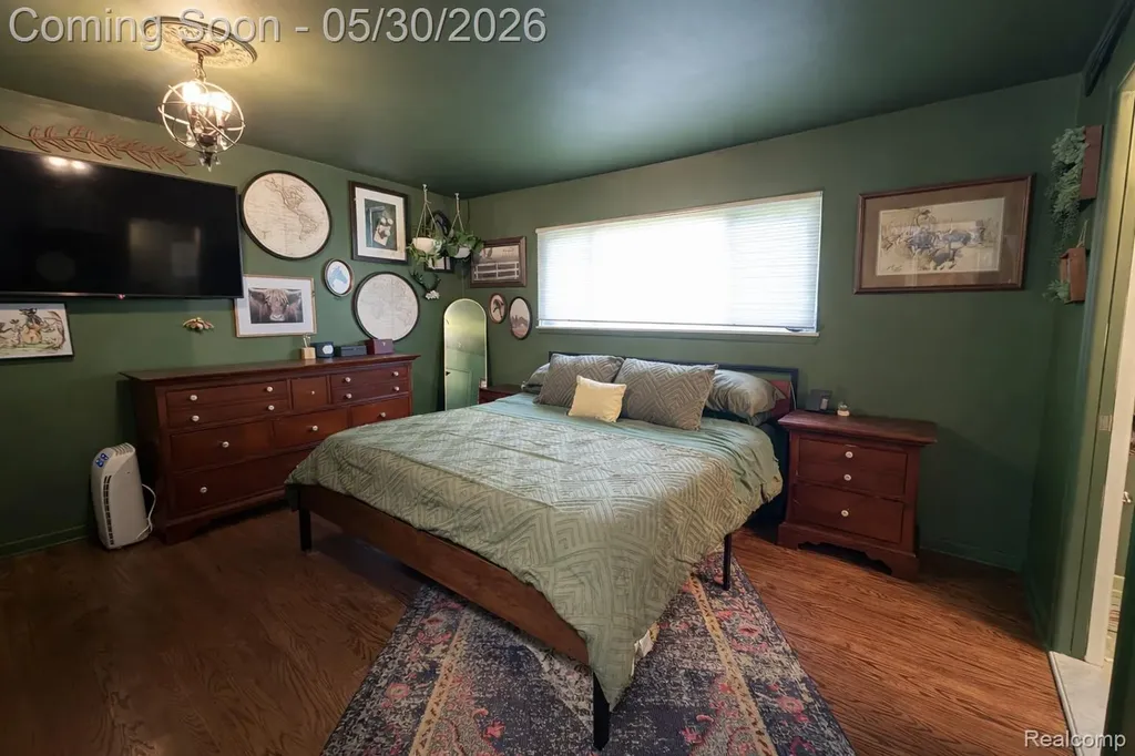 39540 Aynesley Street Clinton Charter Township MI 48038
