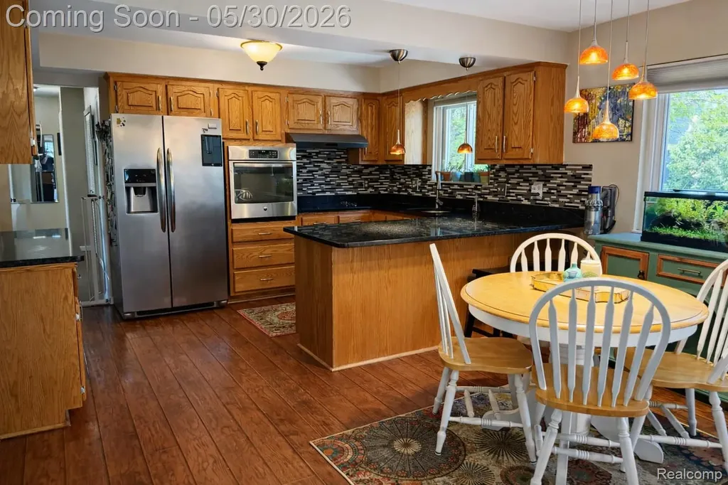 39540 Aynesley Street Clinton Charter Township MI 48038