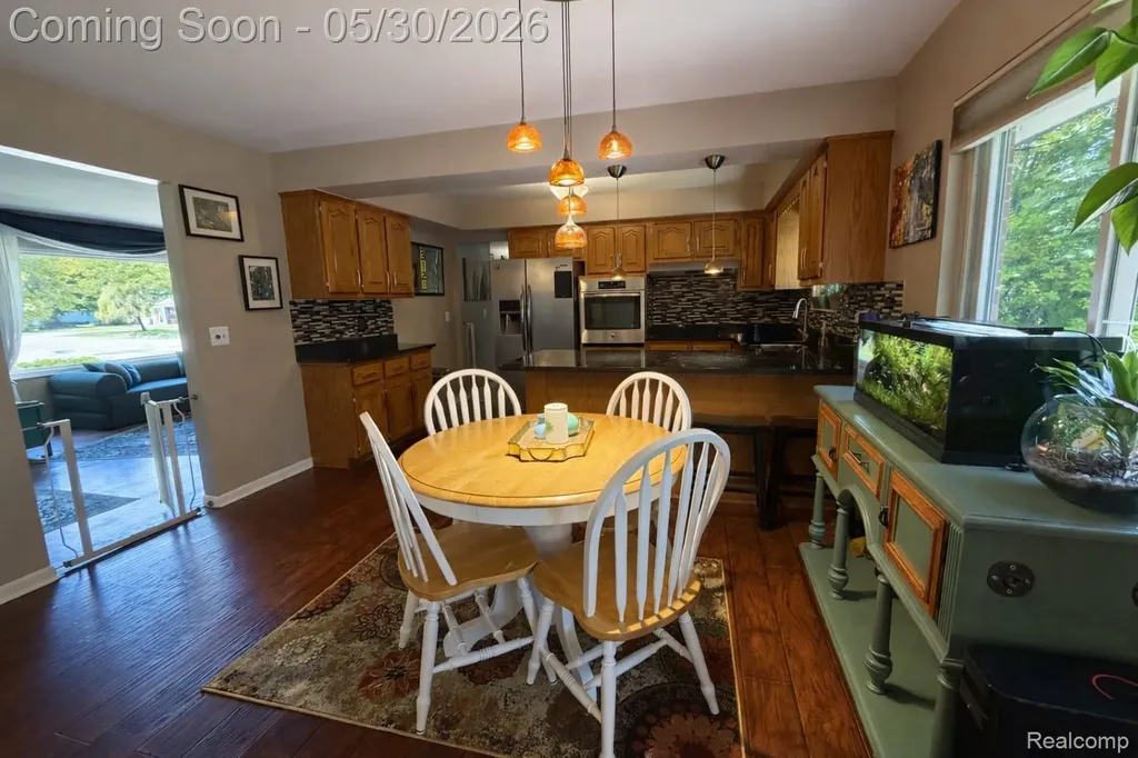 39540 Aynesley Street Clinton Charter Township MI 48038