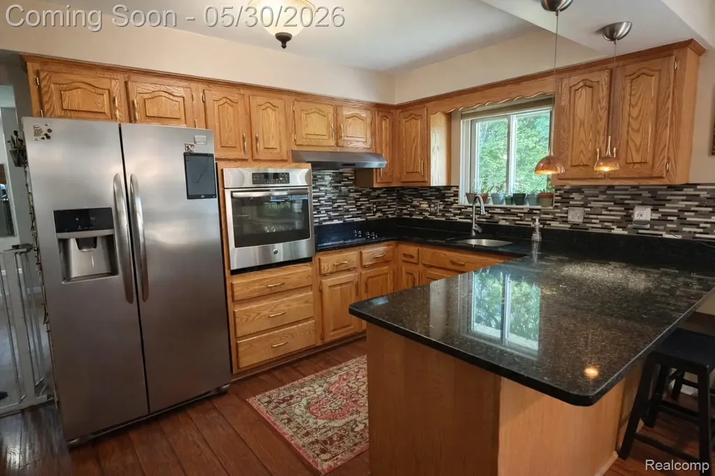 39540 Aynesley Street Clinton Charter Township MI 48038