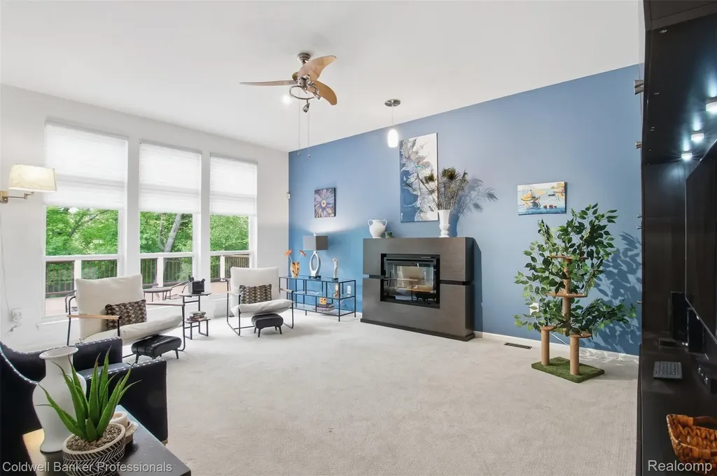 2891 Greenbrooke Lane West Bloomfield Charter Township MI 48324