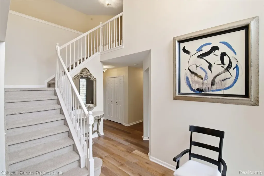 2891 Greenbrooke Lane West Bloomfield Charter Township MI 48324