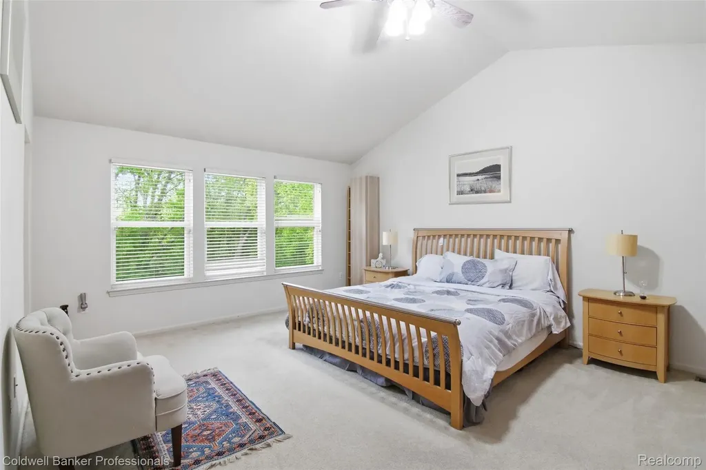 2891 Greenbrooke Lane West Bloomfield Charter Township MI 48324