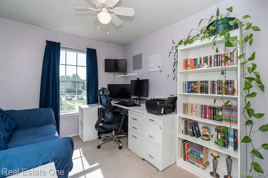 35226 Tall Oaks Drive Sterling Heights City MI 48312