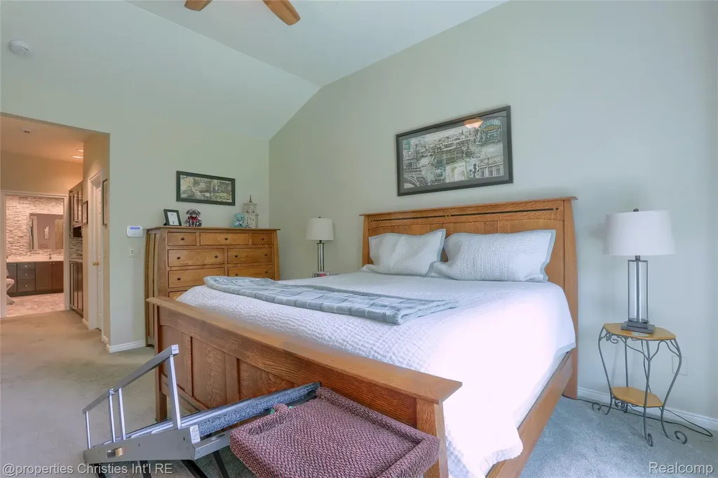 2200 Barberry Drive Shelby Charter Township MI 48316