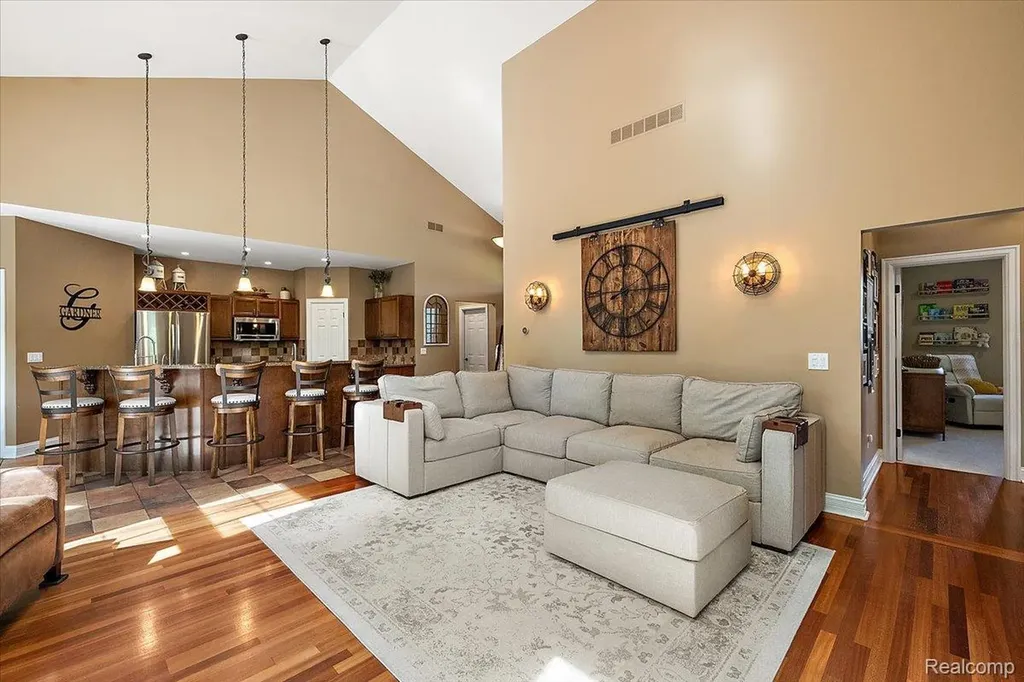 7707 Darcy Lane Independence Charter Township MI 48348