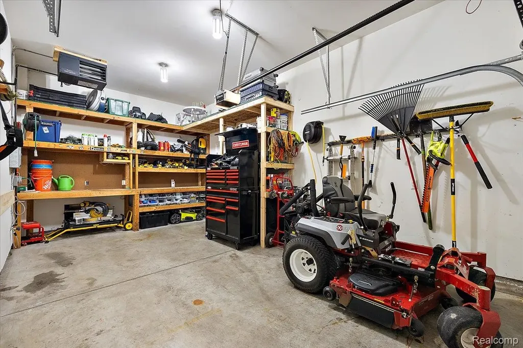 7707 Darcy Lane Independence Charter Township MI 48348