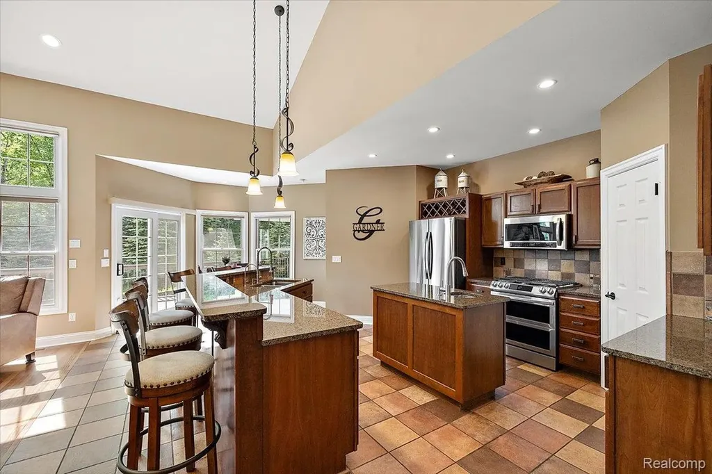7707 Darcy Lane Independence Charter Township MI 48348